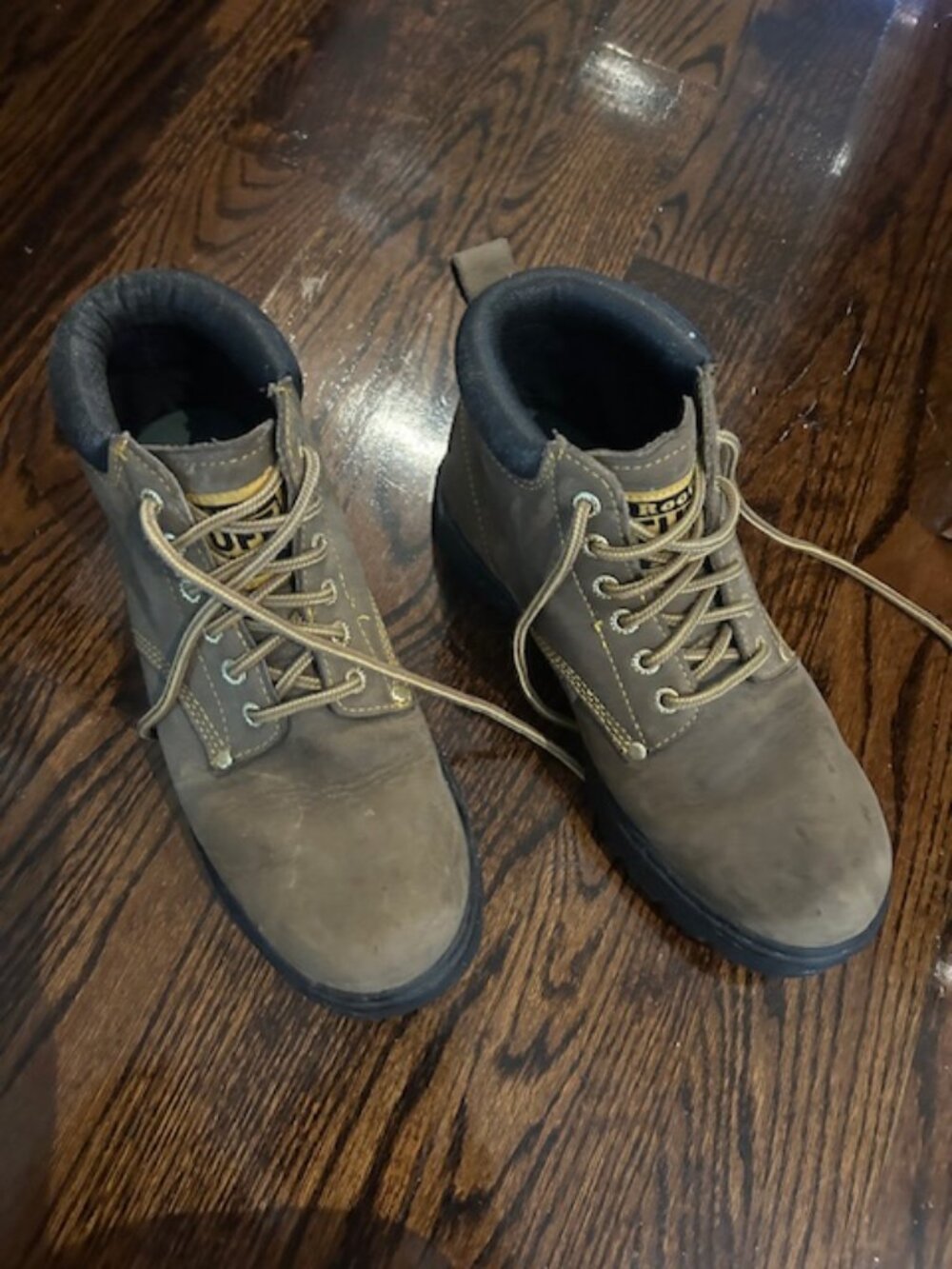 Roots Distressed Boots